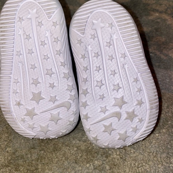 Nike Star Runner size 3 - Picture 3 of 3